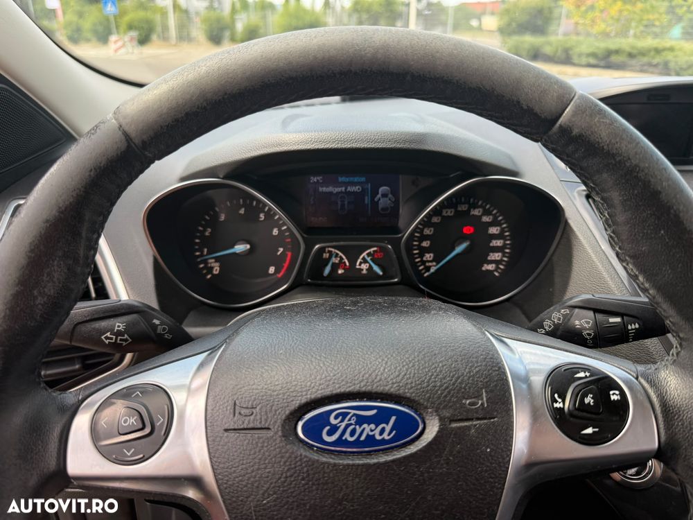 Ford Kuga 1.6 EcoBoost Aut. 4WD Titanium - 9