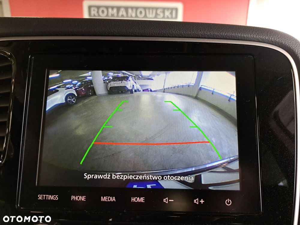 Mitsubishi Outlander - 22