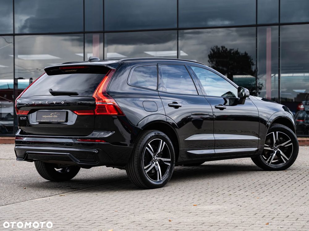 Volvo XC 60 B4 D Plus Dark - 12