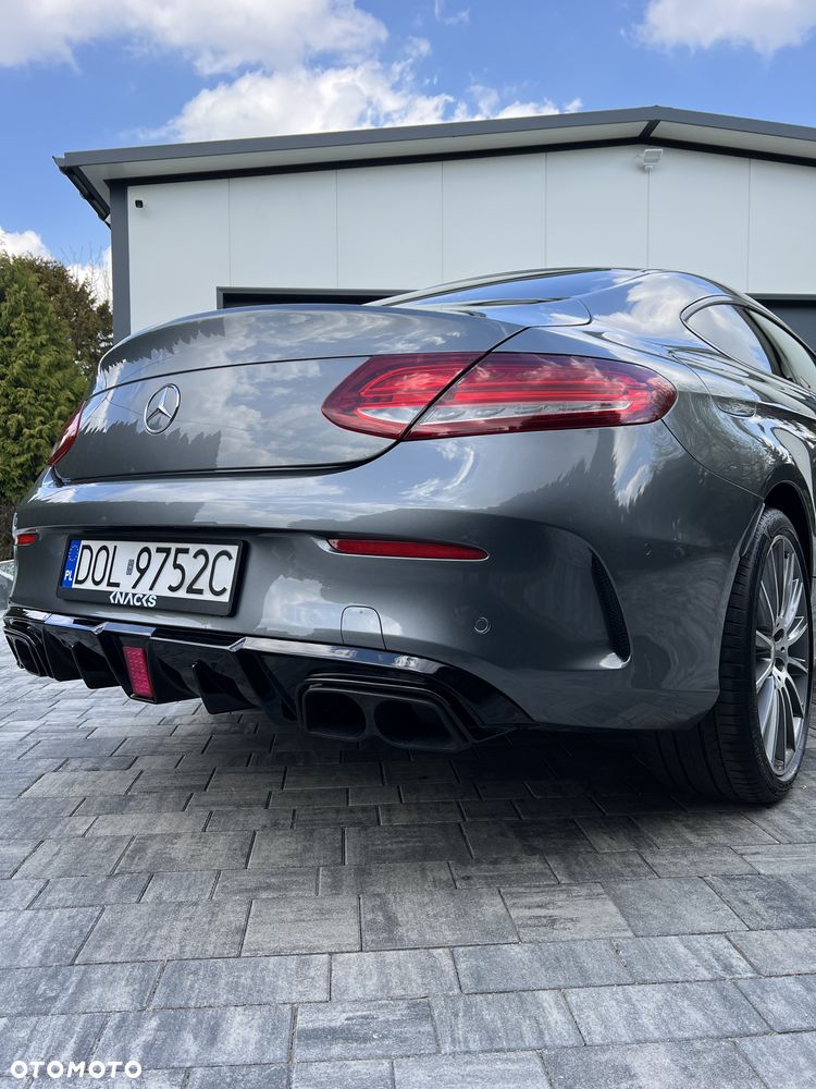 Mercedes-Benz Klasa C 300 7G-TRONIC AMG Line - 10