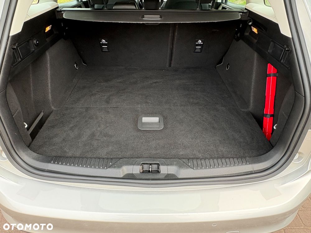 Ford Focus 1.5 EcoBlue STart-Stopp-System TITANIUM - 18