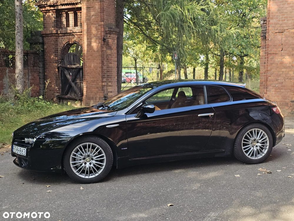 Alfa Romeo Brera 2.2JTS Sky View - 2