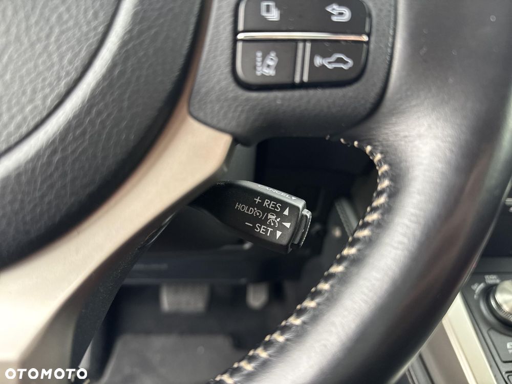 Lexus NX 300h F Impression AWD - 27