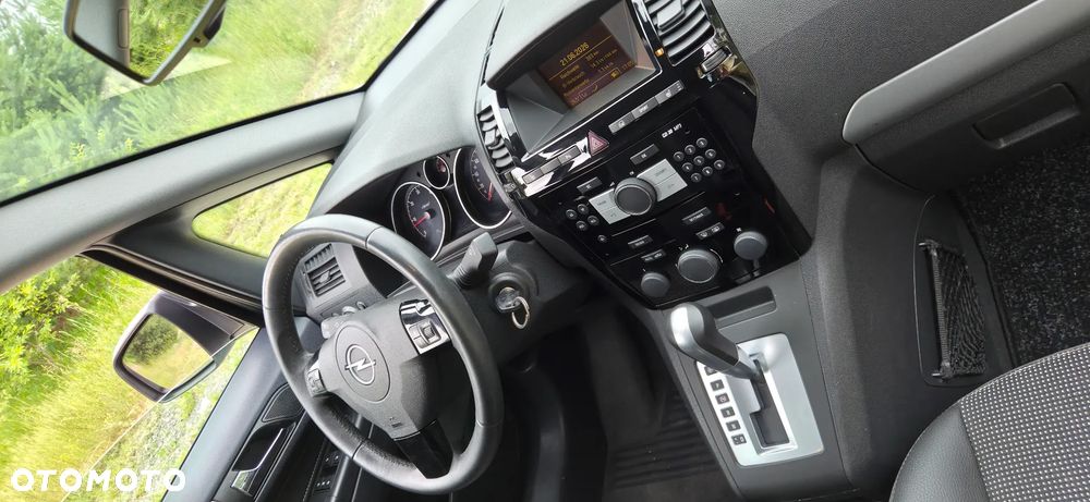 Opel Zafira 1.9 CDTI Cosmo ActiveSelect - 11