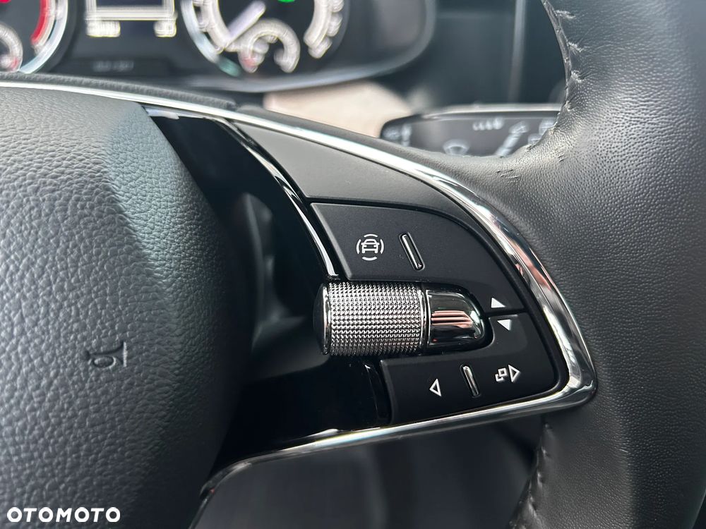 Skoda Kamiq 1.0 TSI Style DSG - 18