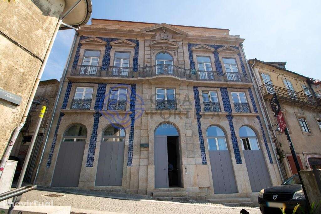 Apartamento T0 Fração J - Piso 2 - Grande imagem: 2/16