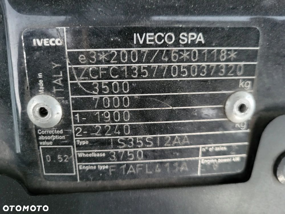 Iveco DAILY 35S17 - 9