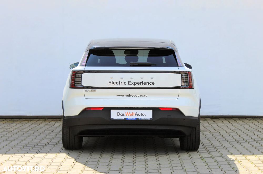 Volvo EX30 Twin Motor Performance AWD Ultra - 29
