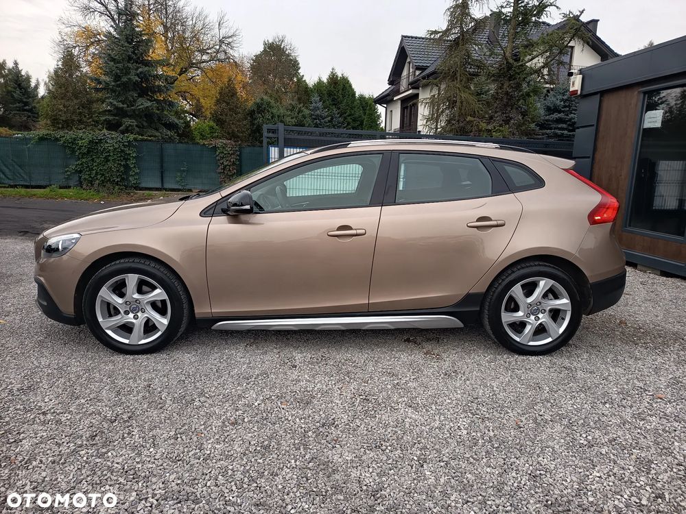 Volvo V40 Cross Country 2014 photo 4