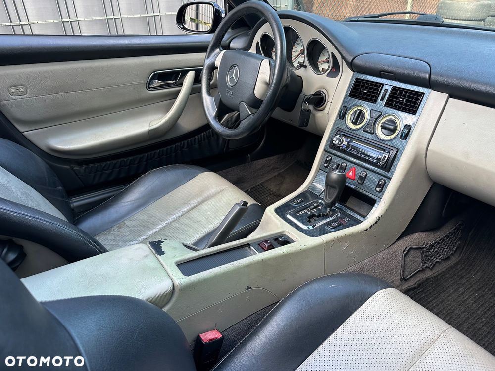 Mercedes-Benz SLK - 18