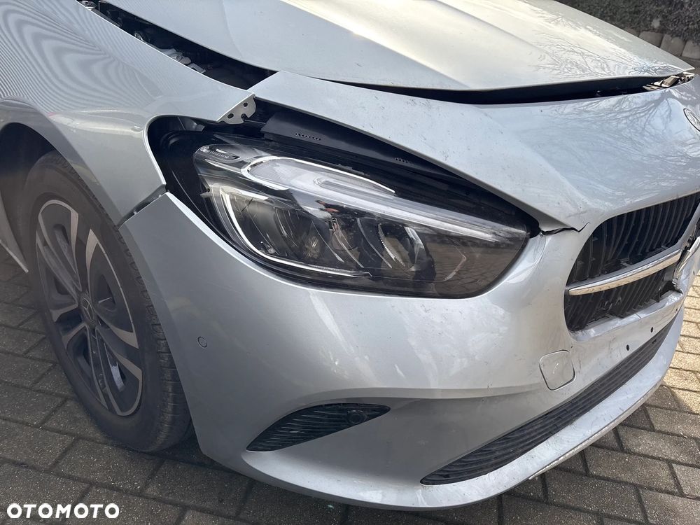 Mercedes-Benz Klasa B 180 7G-DCT Progressive - 6