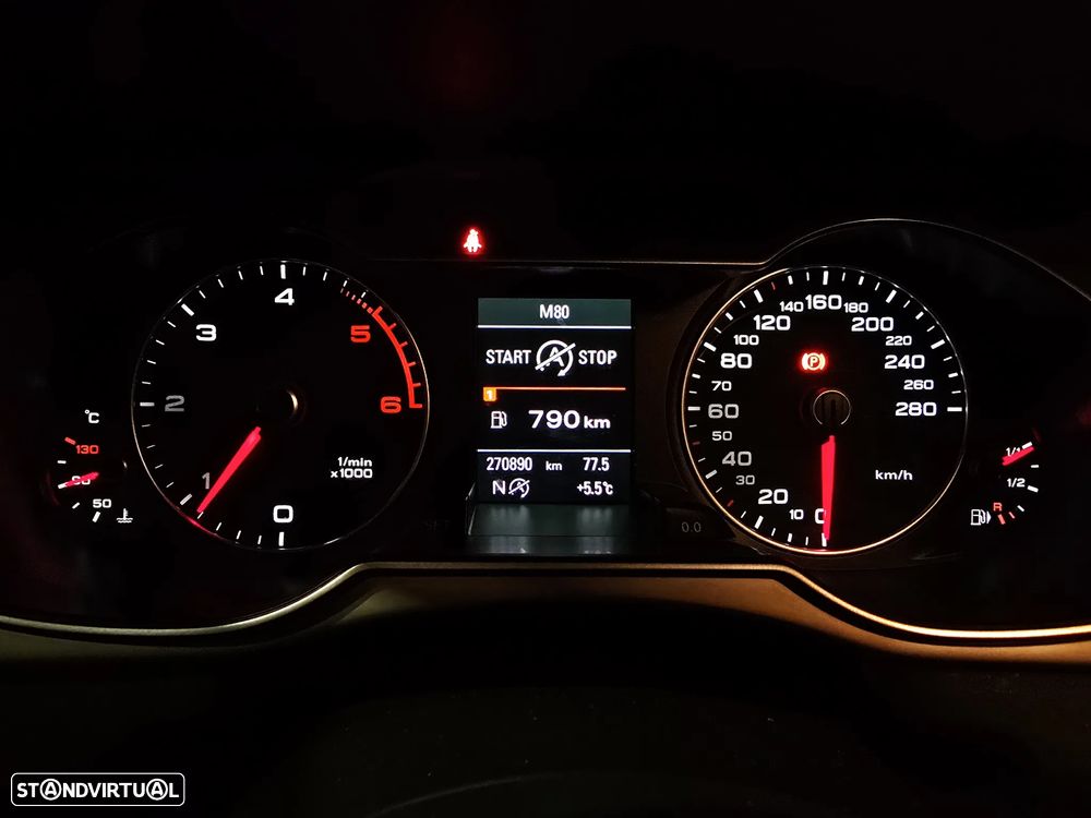 Audi A4 Avant 2.0 TDI DPF multitronic S line Sport Pack - 12