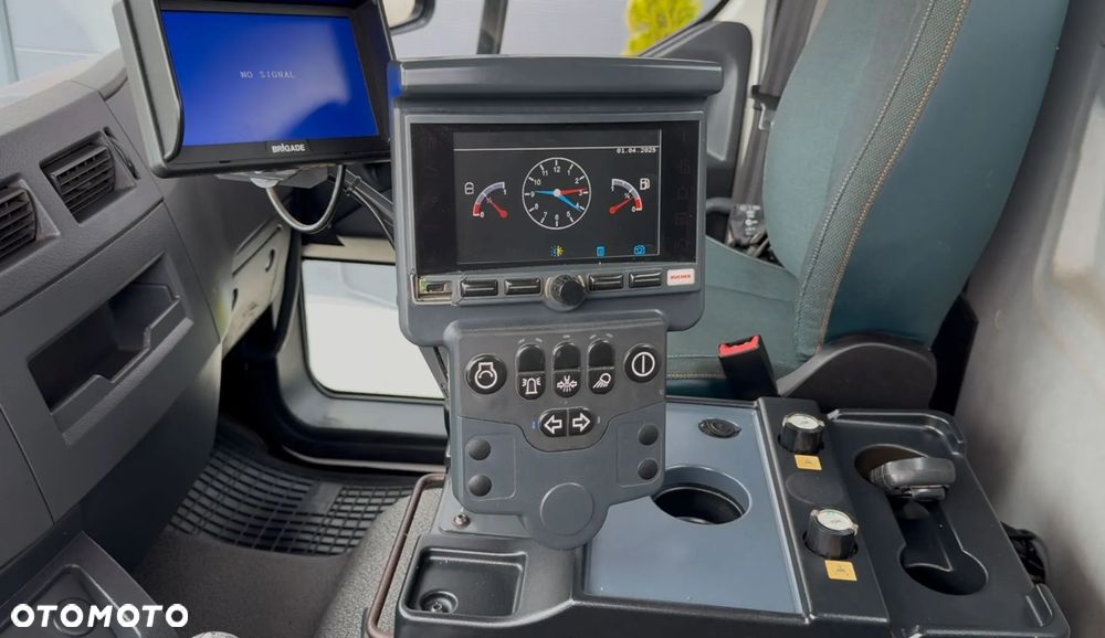 Volvo VOLVO FL 15.250 Euro 6 // zamiatarka JOHNSTON VT652 // odkurzacz , polewaczka - 37