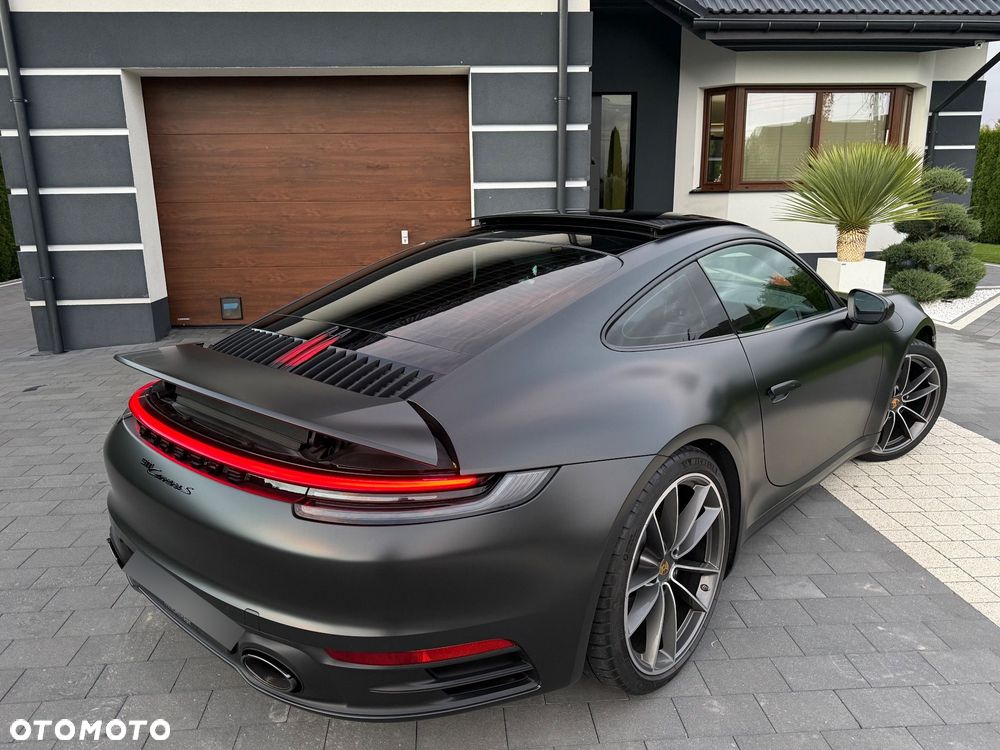 Porsche 911 Carrera S 2019 photo 4