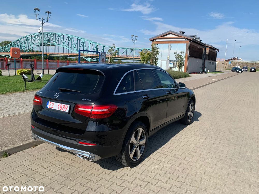 Mercedes-Benz GLC 300 4Matic 9G-TRONIC - 12