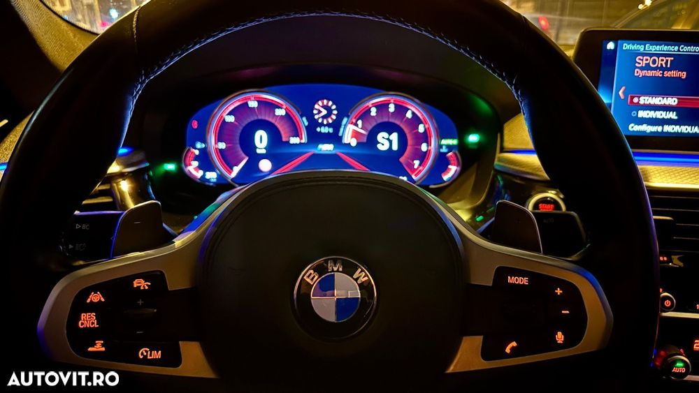 BMW Seria 5 530i xDrive Aut. M Sport Edition - 19