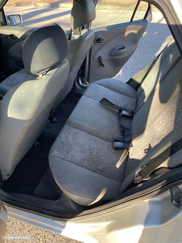 Ford Fiesta 1.25 Techno - 4