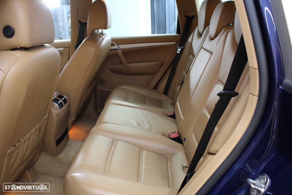 Porsche Cayenne Tiptronic - 25