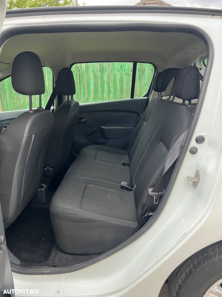 Dacia Sandero 1.5 90CP Laureate - 7