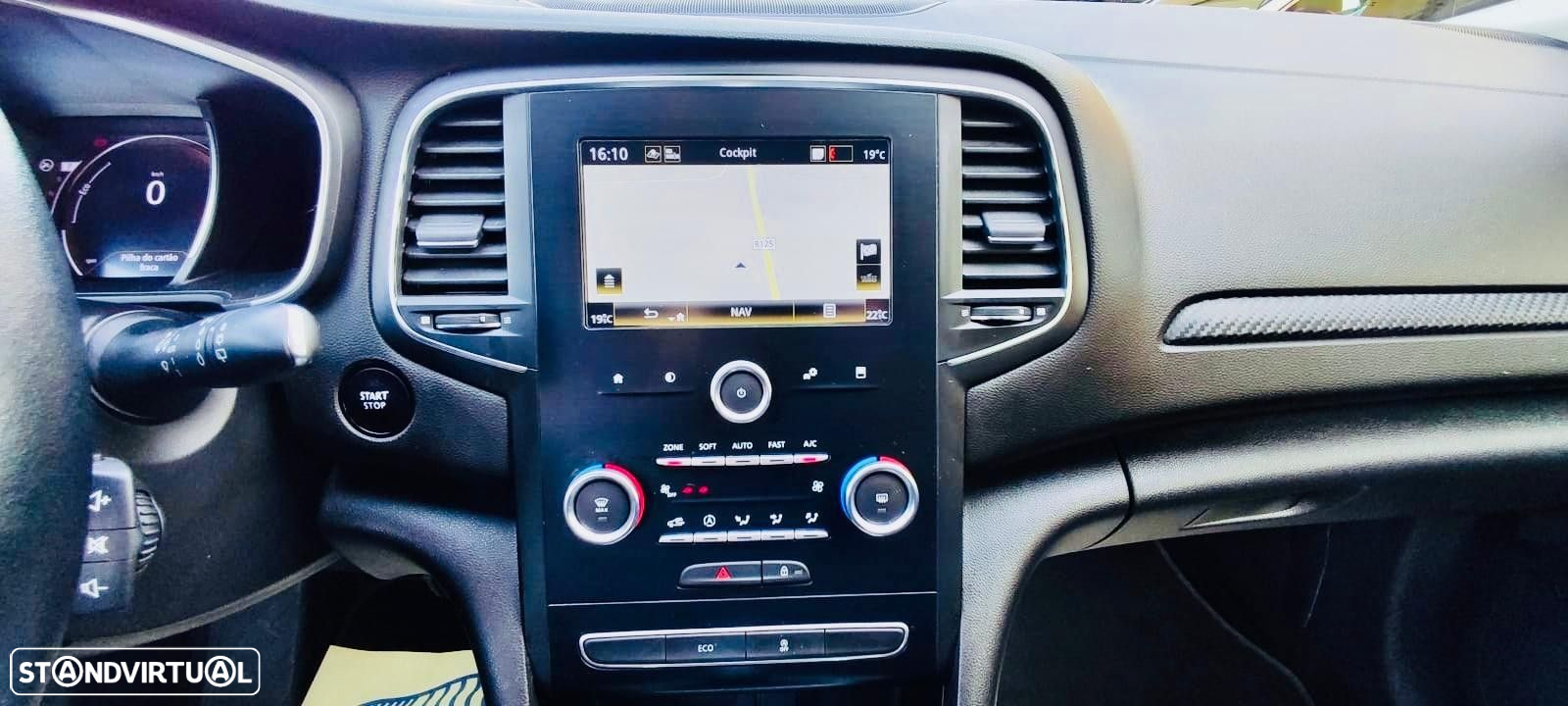 Renault Mégane 1.3 TCe Limited EDC - 15