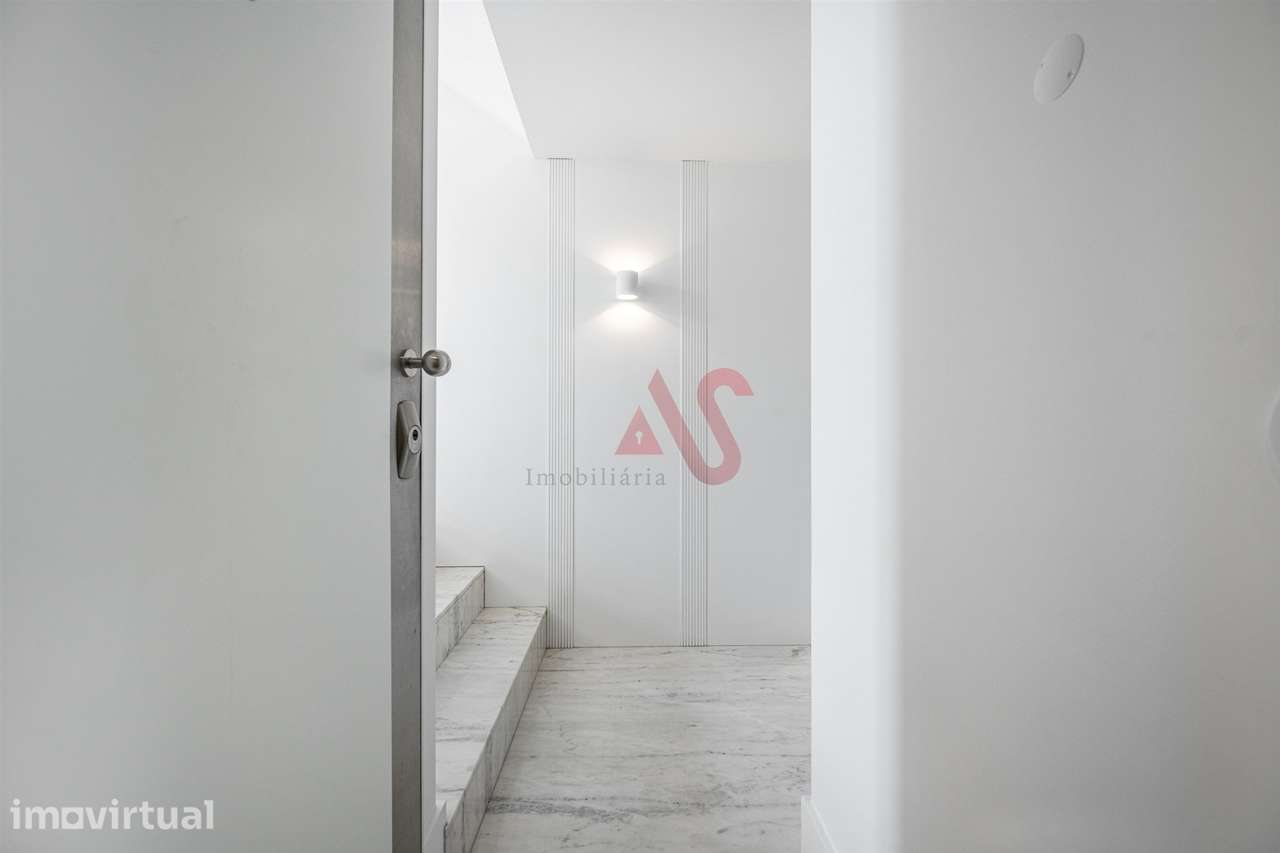 Apartamento T3 Totalmente Reabilitado no Coração de Braga - Grande imagem: 4/30