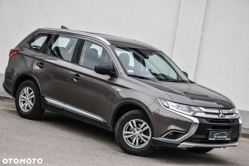 Mitsubishi Outlander 2.0 City Style 2WD - 3