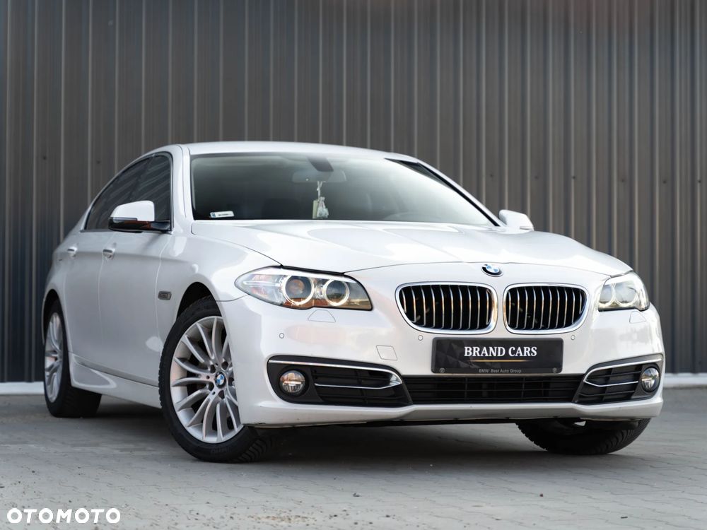 BMW Seria 5 520d xDrive Luxury Line - 4
