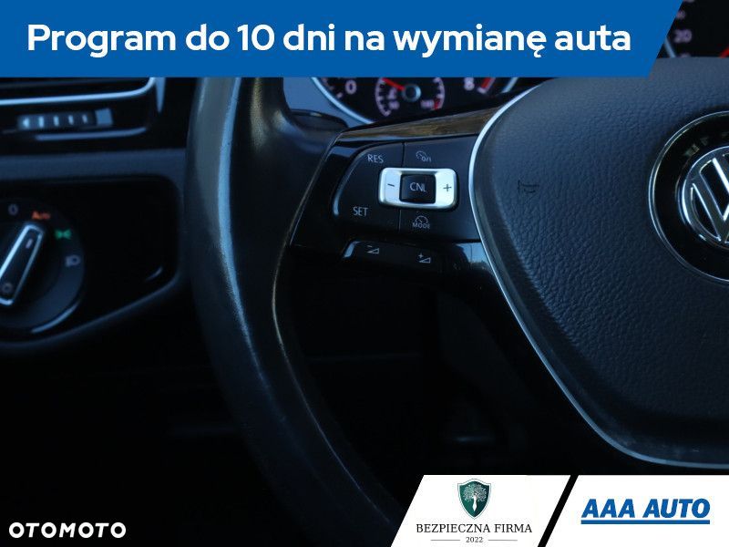Volkswagen Golf Variant - 20