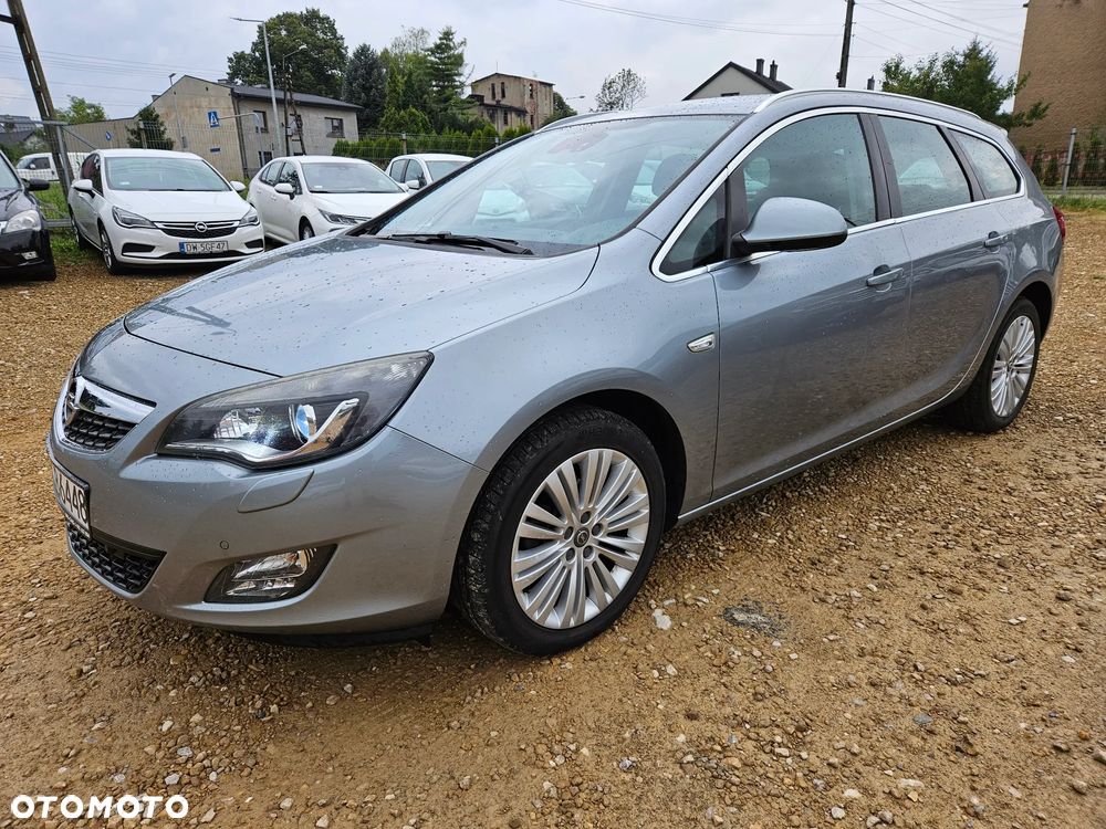 Opel Astra 1.4 Turbo Cosmo - 13