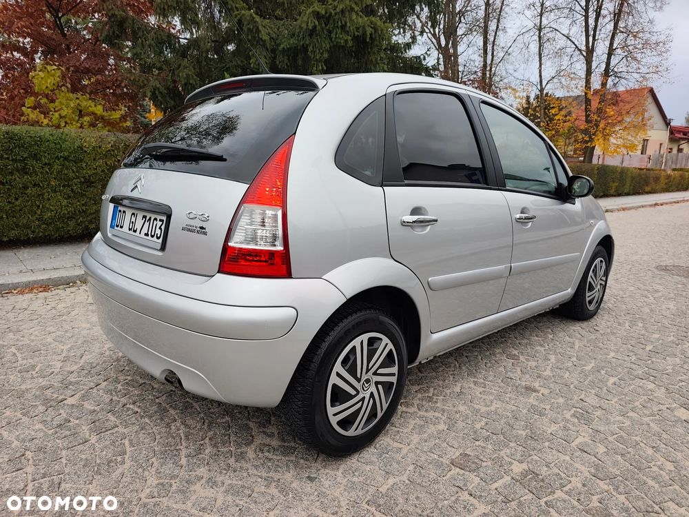 Citroen C3 2009 photo 3