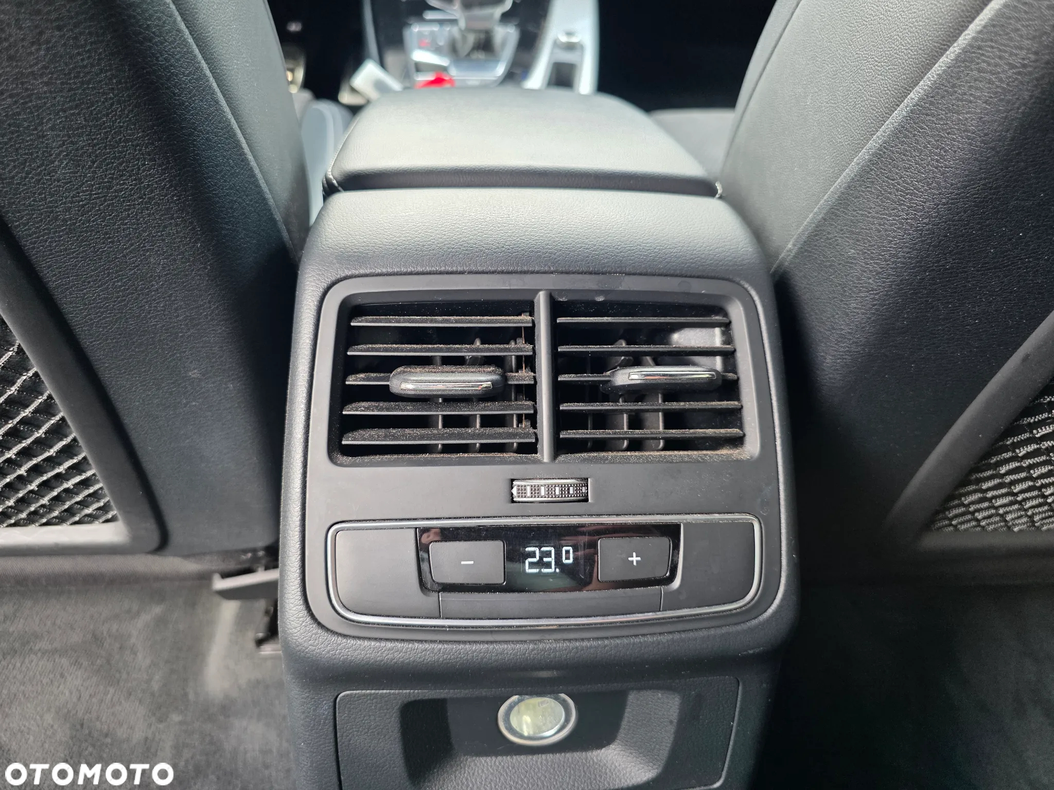 Audi A4 Avant 35 TFSI S tronic S line - 22