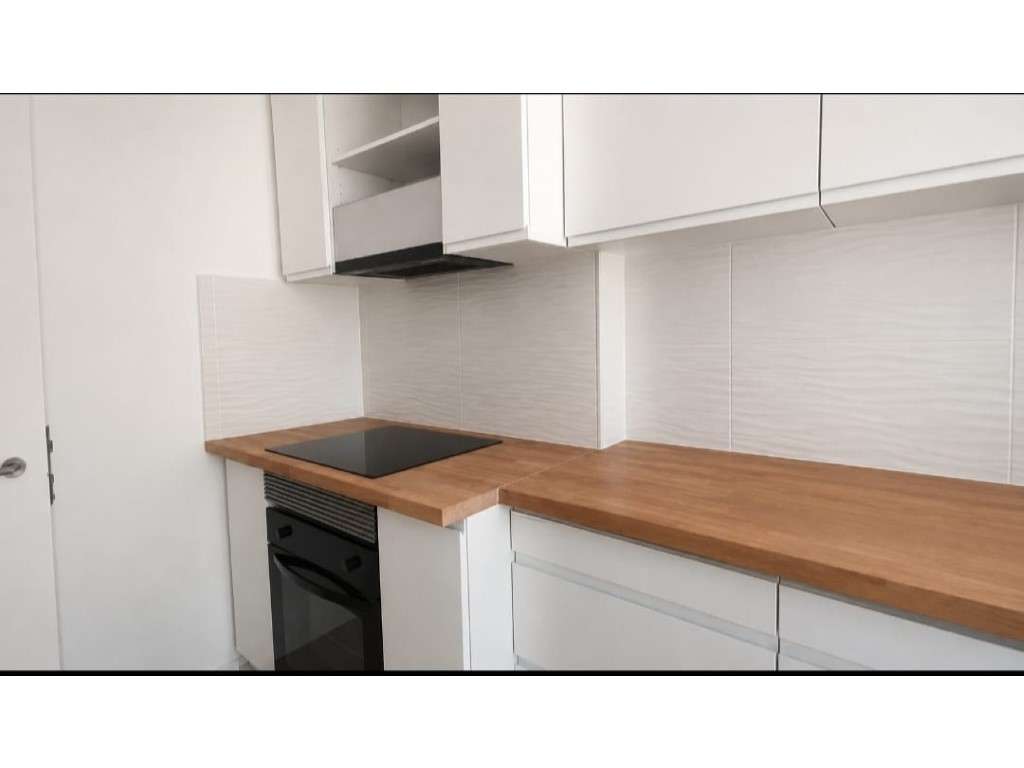 T1+1 Remodelado Amadora - Grande imagem: 5/15
