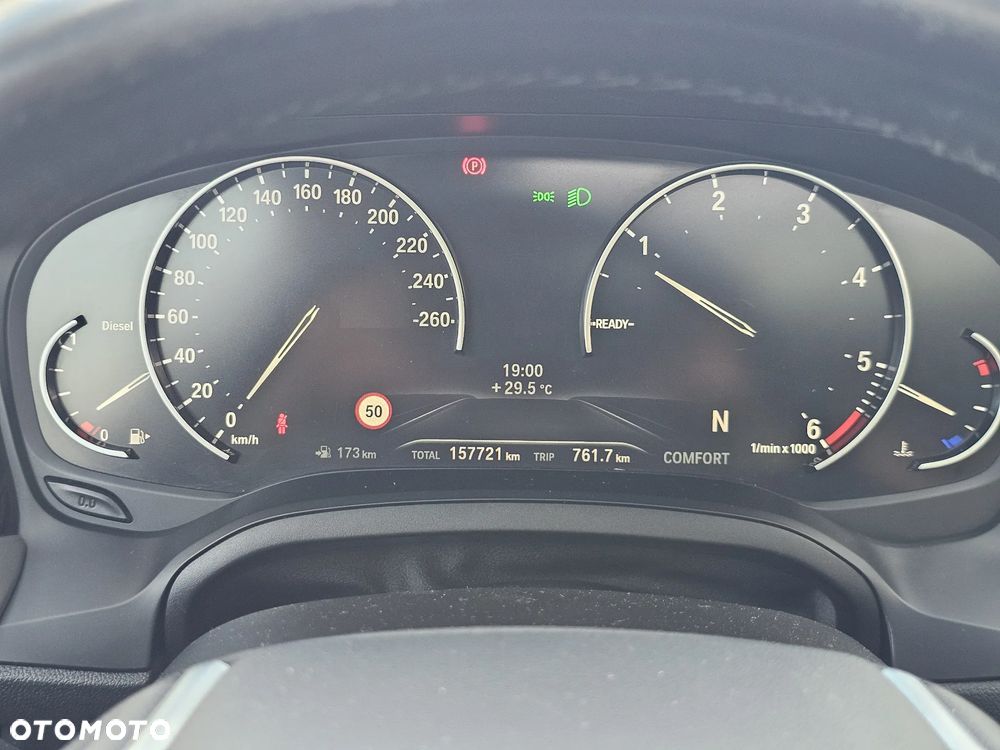 BMW Seria 3 318d Sport Line - 23