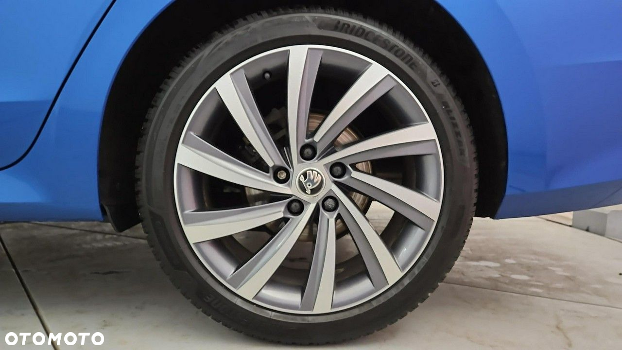 Skoda Octavia 2.0 TDI Style DSG - 26