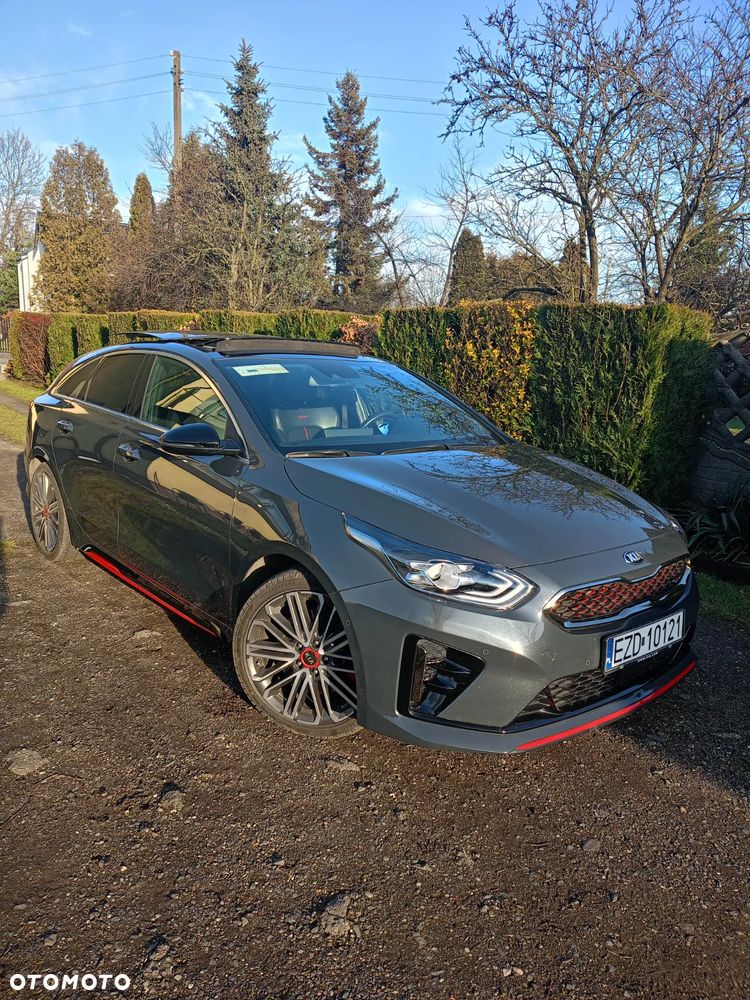 Kia ProCeed 1.6 T-GDI DCT7 OPF GT - 17