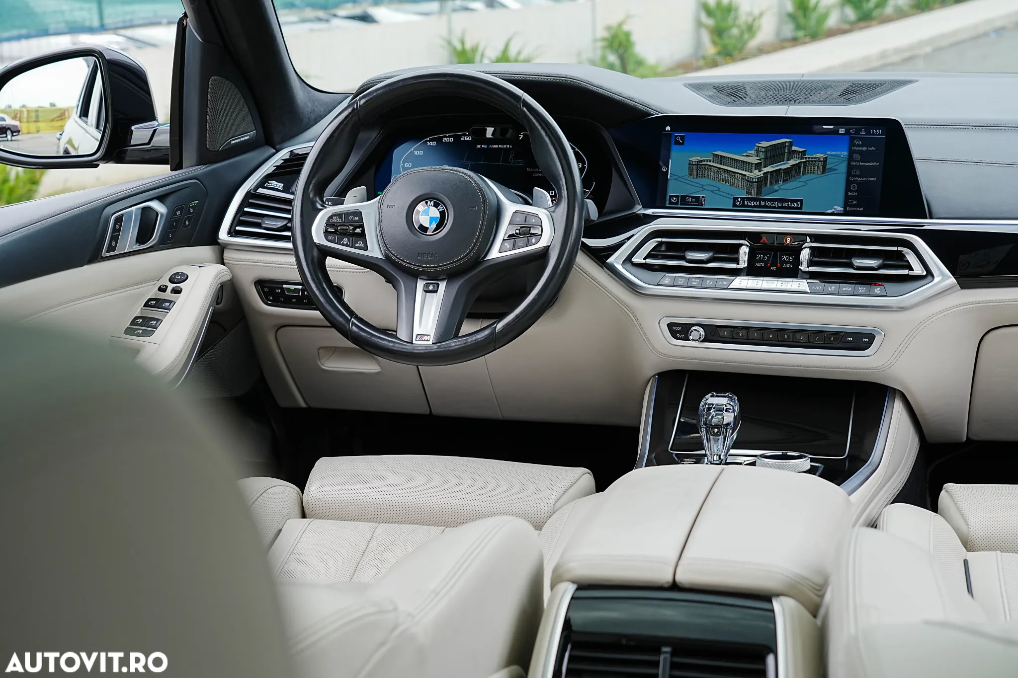 BMW X5 M M50i - 8