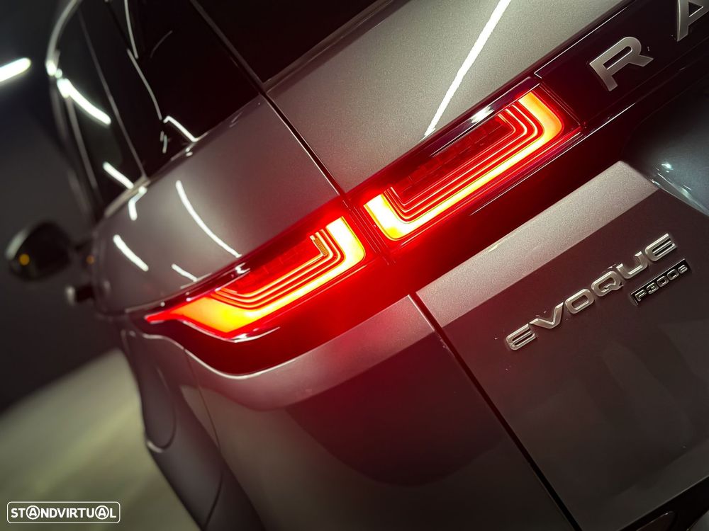 Land Rover Range Rover Evoque - 14