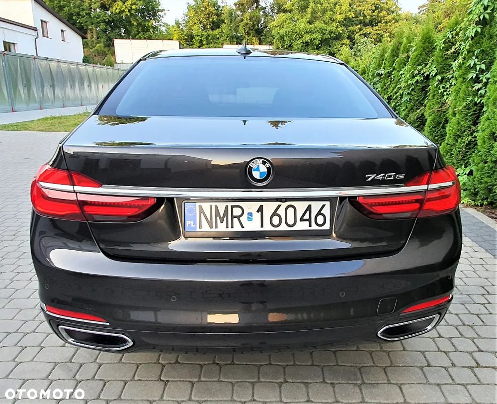 BMW Seria 7 - 7