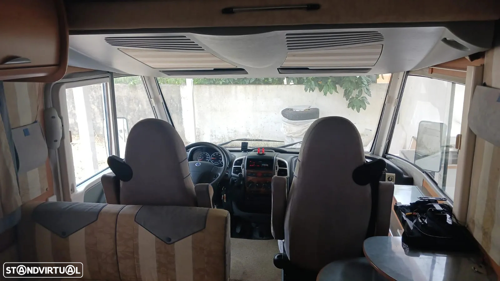 Burstner Elegance 590 Motorhome - 8