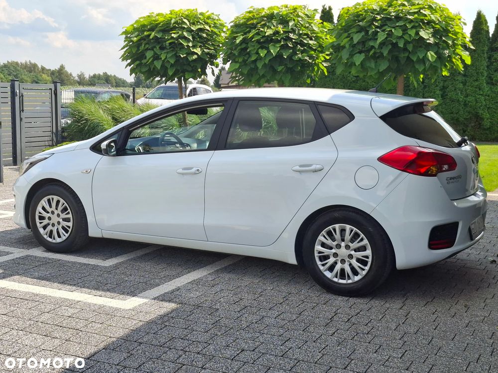 Kia Ceed 1.4 CVVT Attract plus - 9