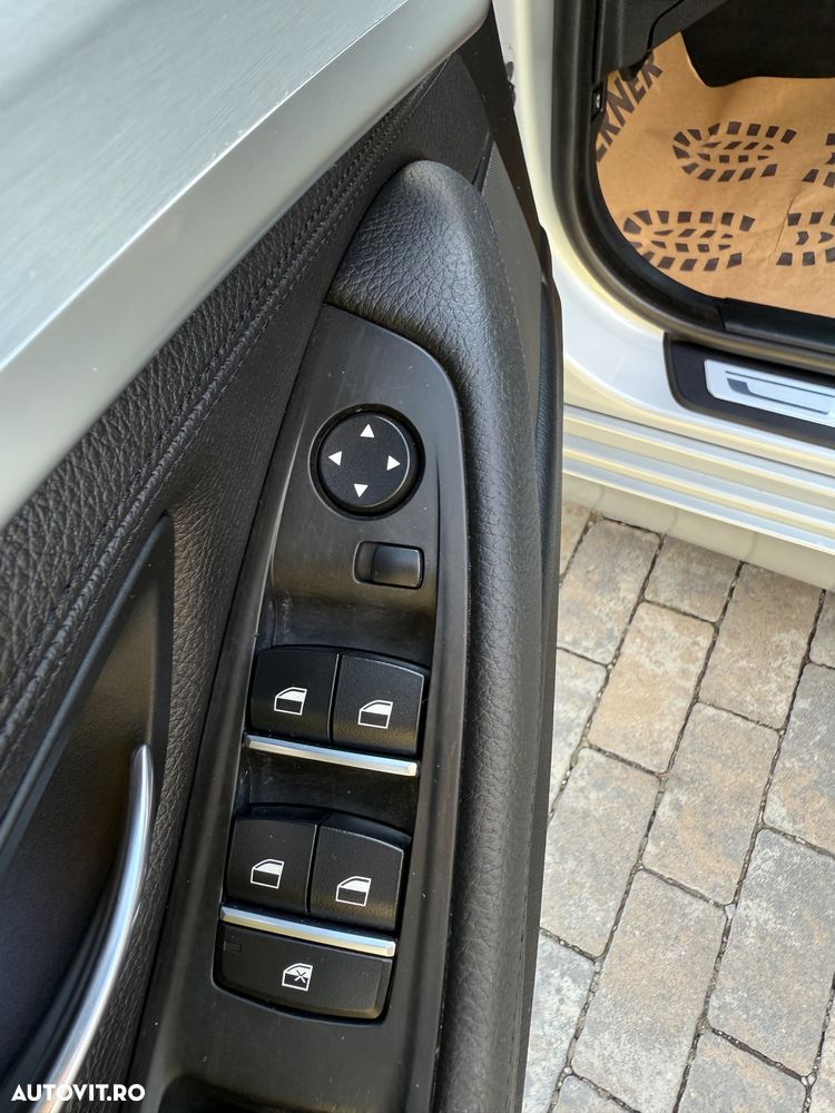 BMW Seria 5 520d AT - 15