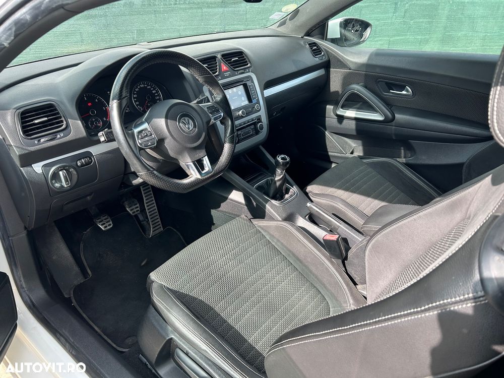Volkswagen Scirocco 2.0 TDI Blue Motion Technologie Life - 13