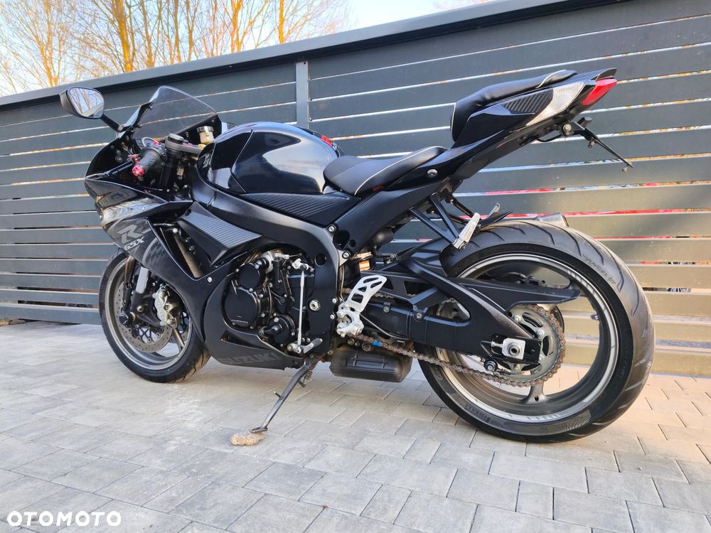 Suzuki GSX-R - 7