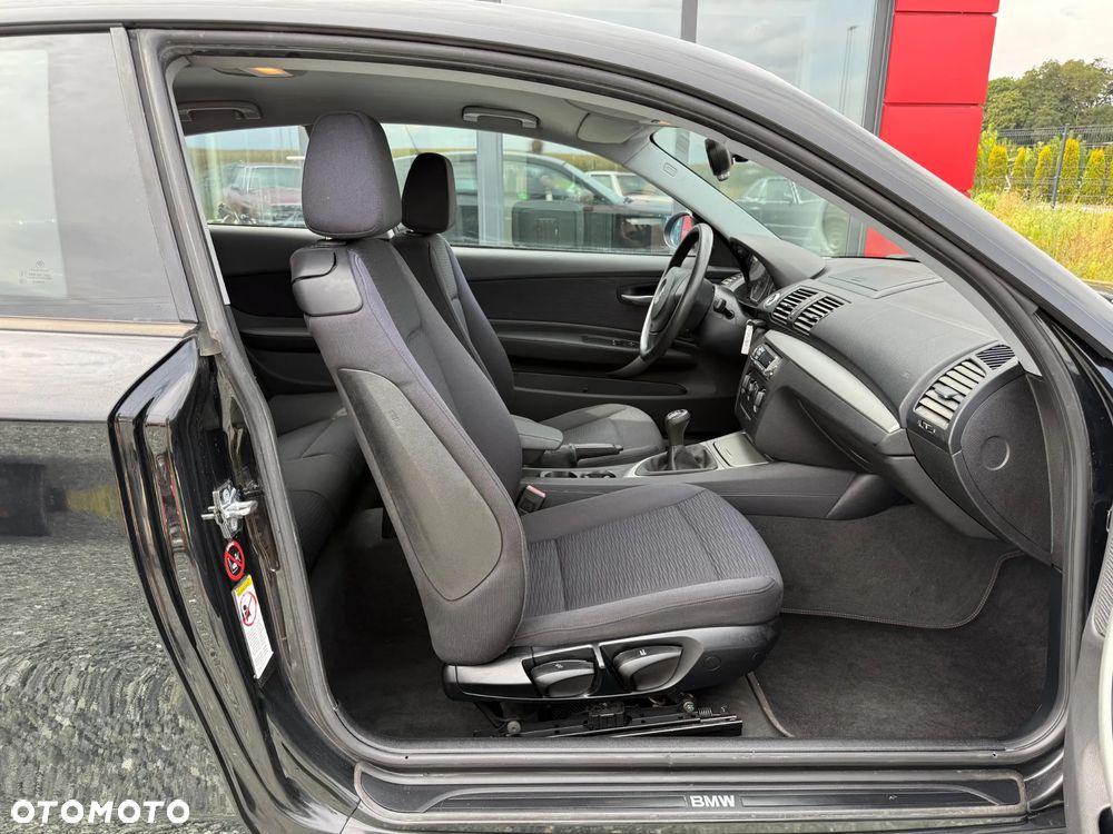BMW Seria 1 116i - 14