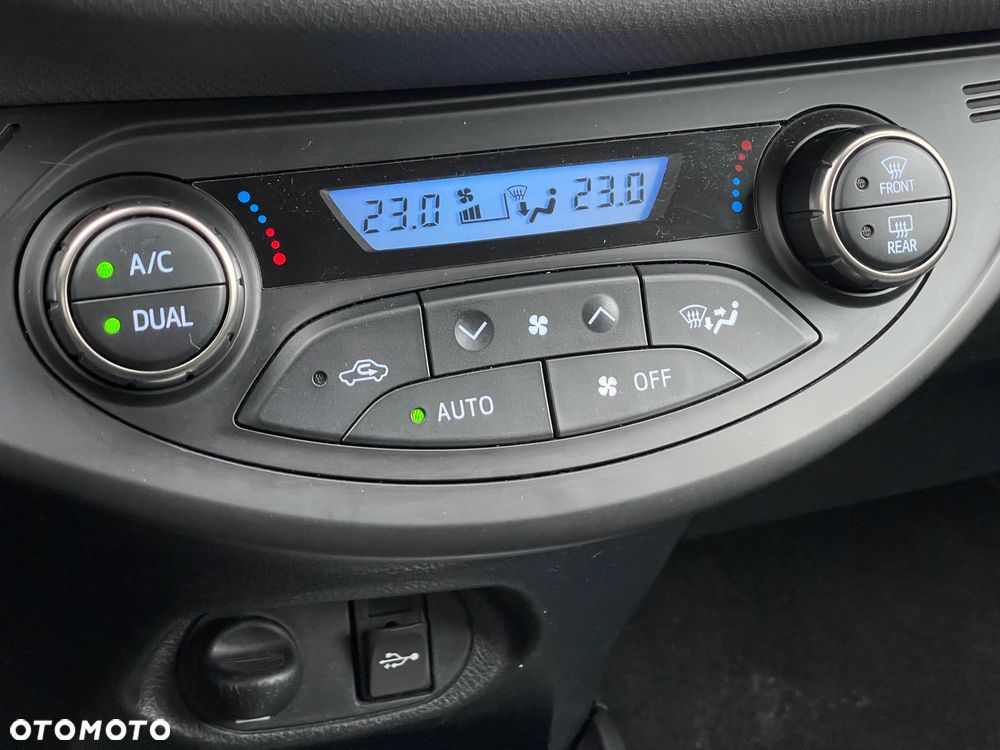 Toyota Yaris 1.5 VVT-i Comfort - 30