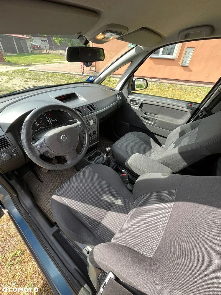 Opel Meriva 1.6 16V - 11