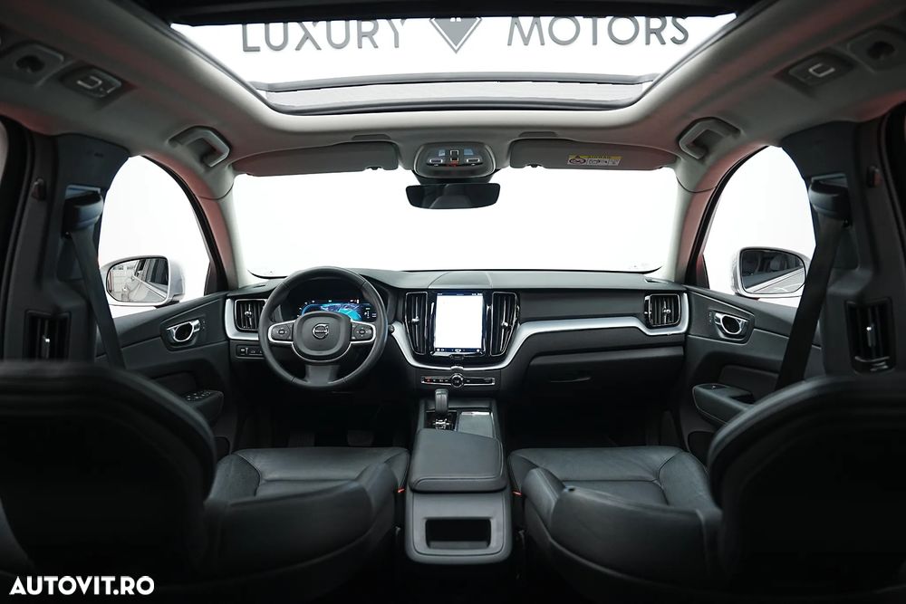 Volvo XC 60 Recharge T6 Twin Engine eAWD Inscription Expression - 2
