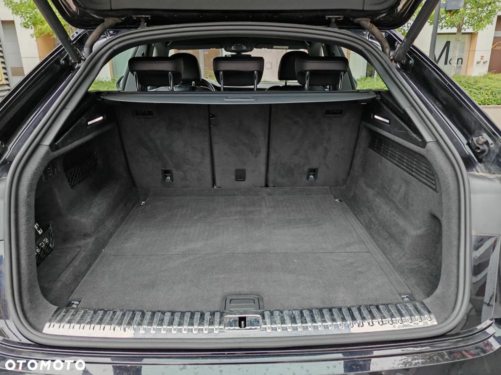 Audi Q8 - 32