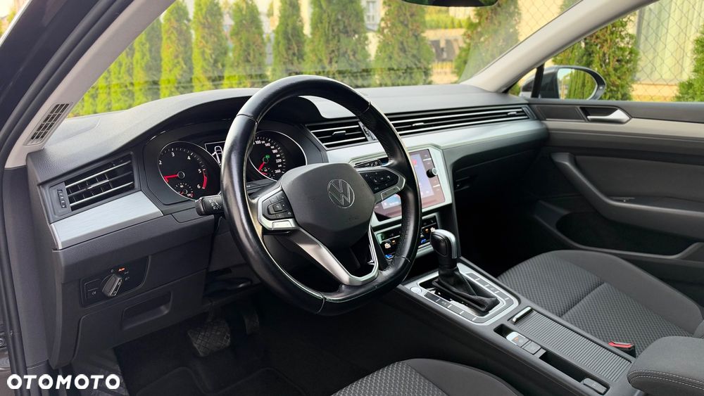Volkswagen Passat 2022