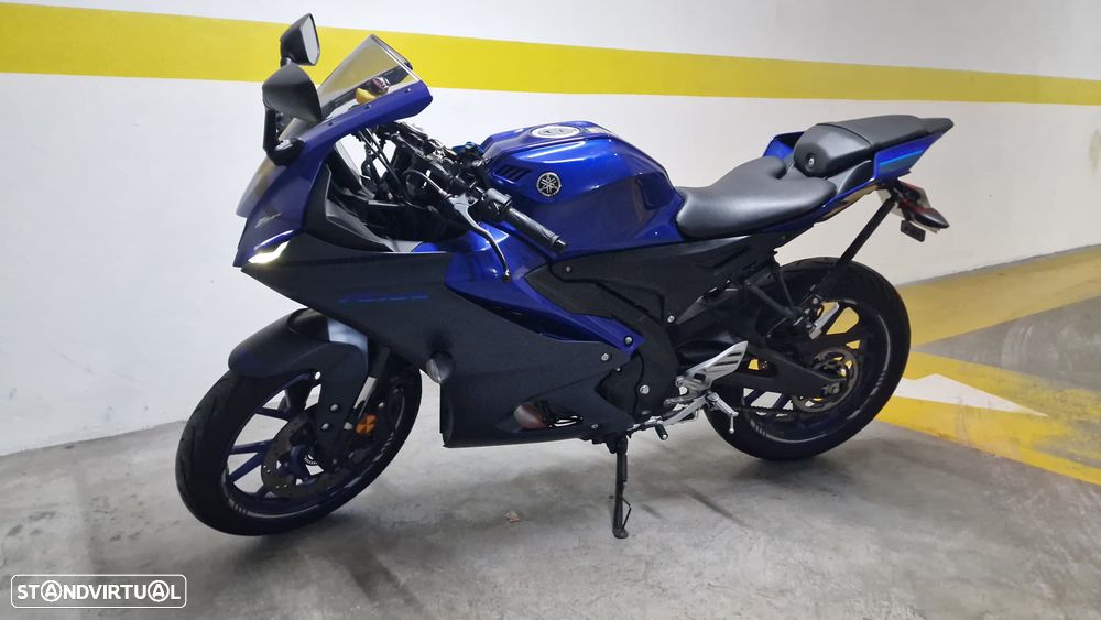 Yamaha YZF R125-A - 1